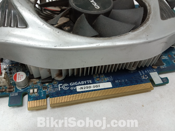 GIGABYTE GeForce GTS 250 1GB